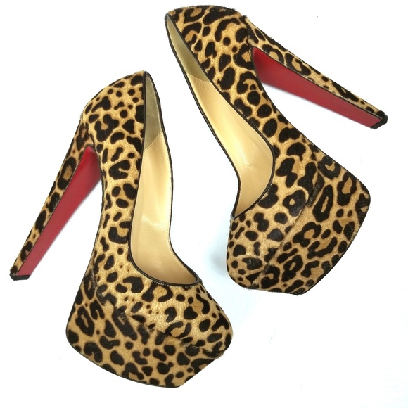 NIB Size 40 Christian Louboutin Jaguar Alta Vicky
